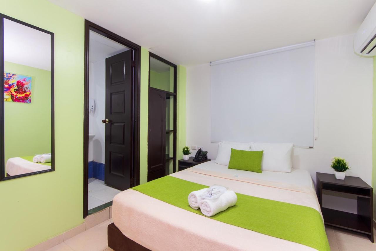 Hotel Avexi Suites By Geh Suites Cartagène Extérieur photo